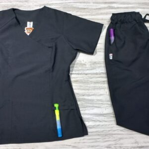 Promoción Uniforme Negro Cuello Cruzado Ristop Lafayette