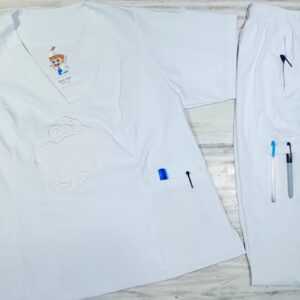 Promocion Uniforme Blanco Cuello V Alviero Strech Bordado Hello Kitty