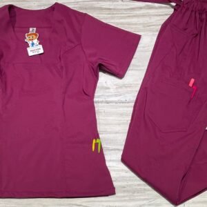 Promocion Uniforme Cereza Cuello Corazón California Lycra Lafayette